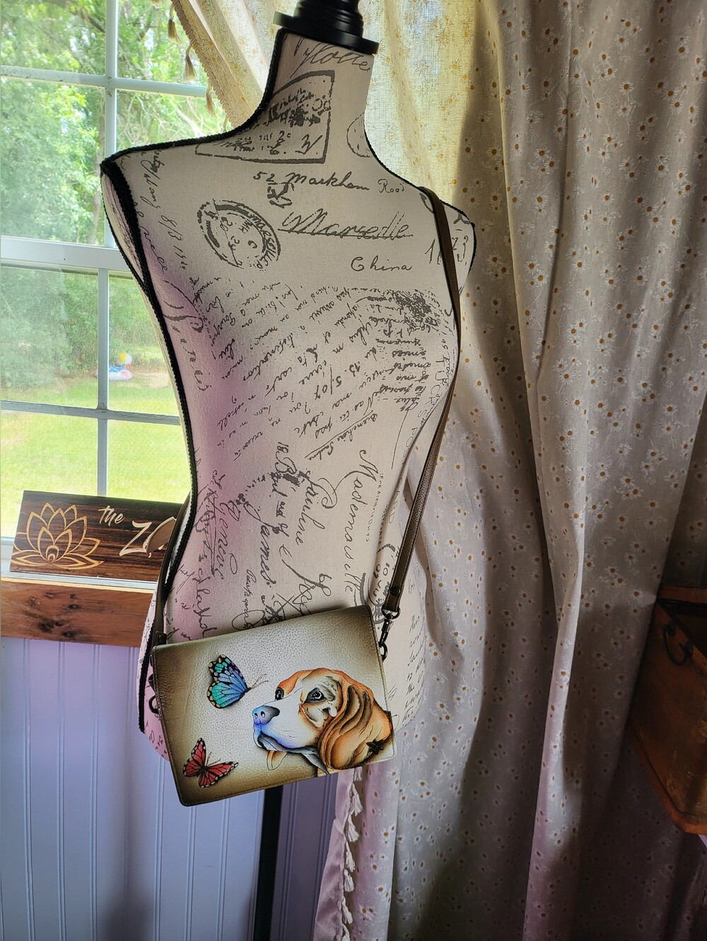 Anuschka Hand-Painted Beagle Butterfly Leather Crossbody Wallet NWOT